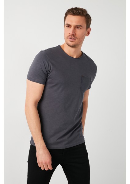 % 100 Pamuklu Bisiklet Yaka Cepli T Shirt Erkek T Shirt 5902000