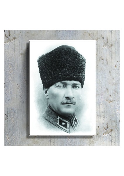 Atatürk Kalpaklı Siyah Beyaz Portre (35X50CM) Kanvas Tablo TBL1444