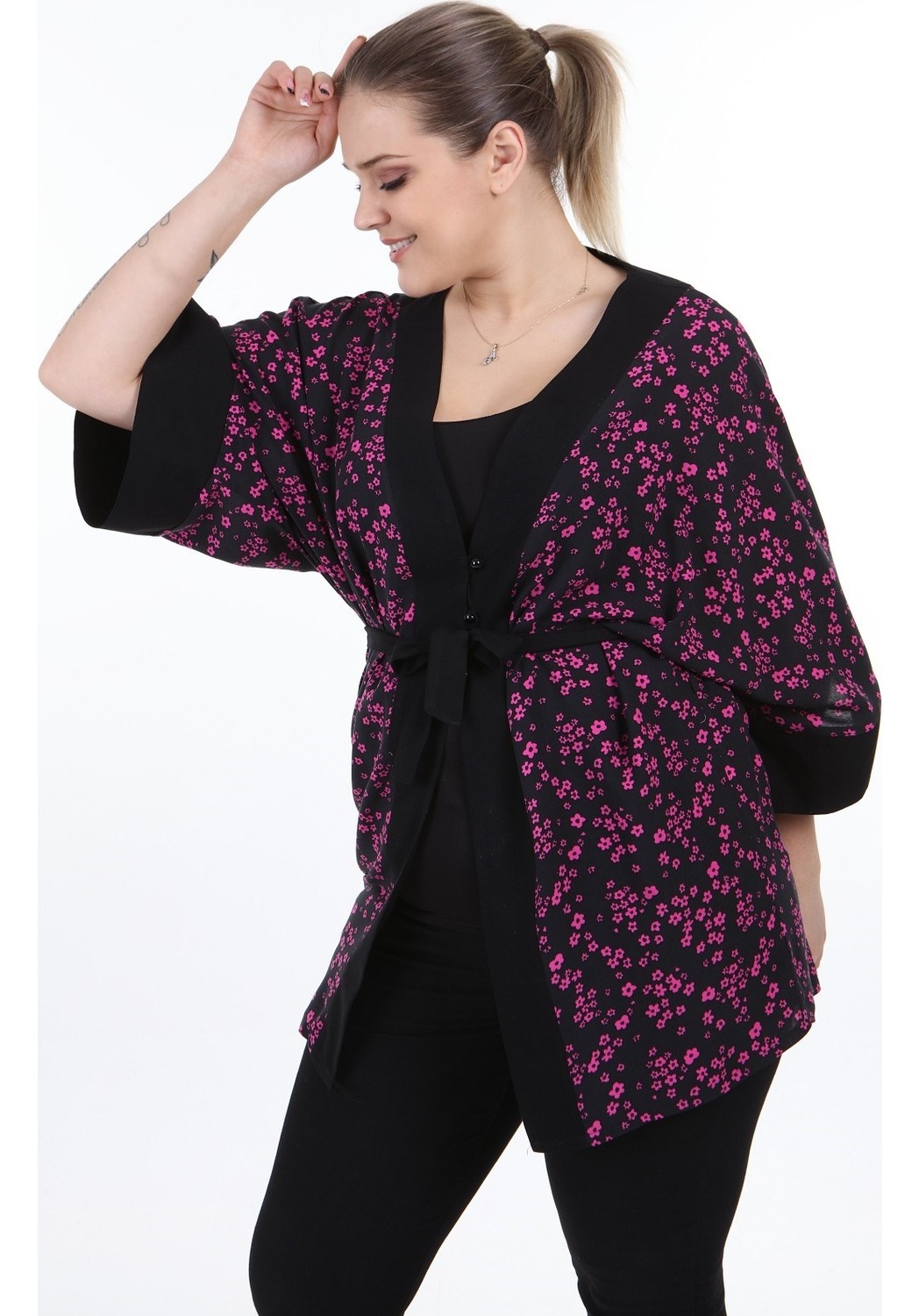 Disentis Modest Önden Bağlamalı ve Düğmeli Kolları Geniş Küçük Çiçekli Yeşil Kimono görsel 2