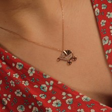 Adil İdil Kuyumculuk Rose Renk Taşlı Bebek Arabası Kolye