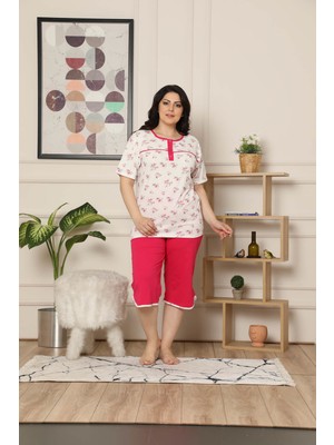 AKASYA Kadın Kısa Kollu Yaka Düğmeli ve Cepli Büyük Beden Kapri Pijama Takımı 1569