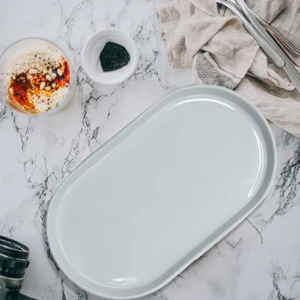 Arna Porselen Oval Sunum Tabağı Kırık Beyaz