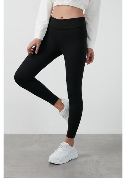Büyük Beden Seçeneğiyle Yüksek Bel Toparlayıcı Üşütmeyen Kışlık Spor Tayt Kadın Tayt 626TIGHTS modelleri