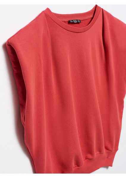 3588 Crop Vatkalı Sweatshirt-Kırmızı modelleri