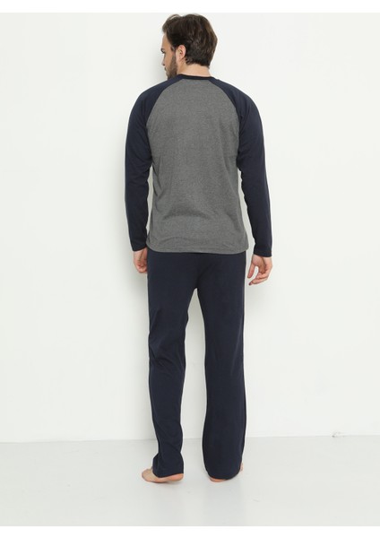 Erkek Uzun Kollu Cepli ve Yaka Düğmeli Süprem Pijama Takımı 01737 modelleri