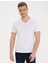 Erkek Beyaz Slim Fit V Yaka Basic Tişört 50232383-VR013 1