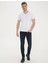 Erkek Beyaz Slim Fit V Yaka Basic Tişört 50232383-VR013 4
