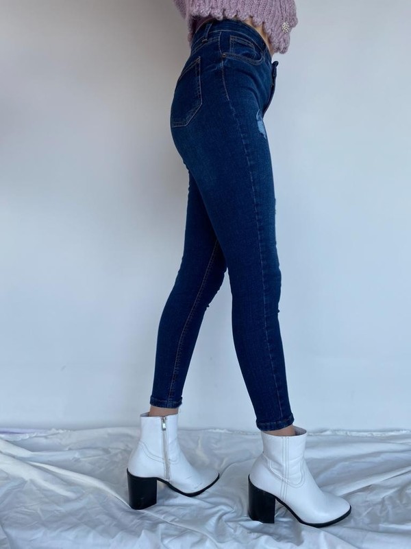 Key Moda Kadin Koyu Renk Yirtikli Dar Paca Pantolon Fiyati