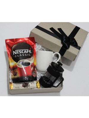 Gökcan Home Nescafe 200 gr & French Press & Beyaz Kupa Bardak & Çikolata Hediye Seti