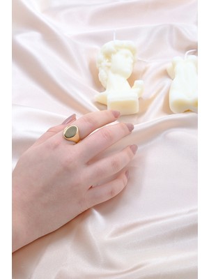 Aurrari Dik Oval Şövalye Yüzük