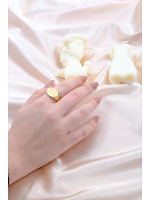 Aurrari Kadın Oval Şövalye Yüzük