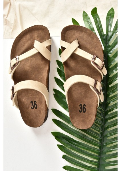 Bej Süet Parmak Arası Kadın Terlik K777613402 modelleri