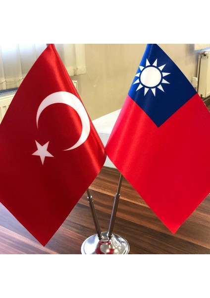 Krom Direkli Tayvan-Türkiye Masa Bayrağı 2'li