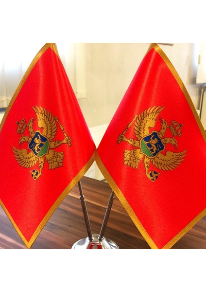 Karadağ Masa Bayrağı Krom Direkli Ikili Bayrak fiyatları