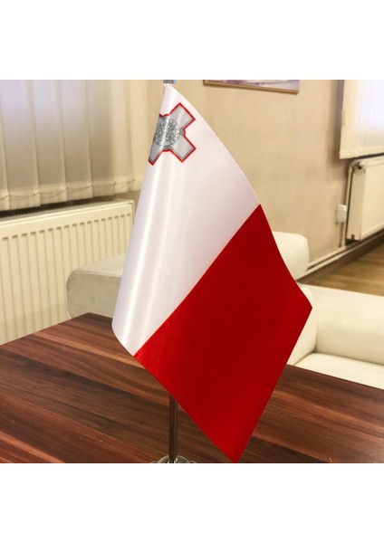 Malta Masa Bayrağı Krom Direkli Tekli Bayrak