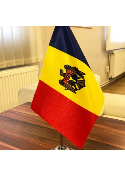 Moldova Masa Bayrağı Krom Direkli Tekli Bayrak