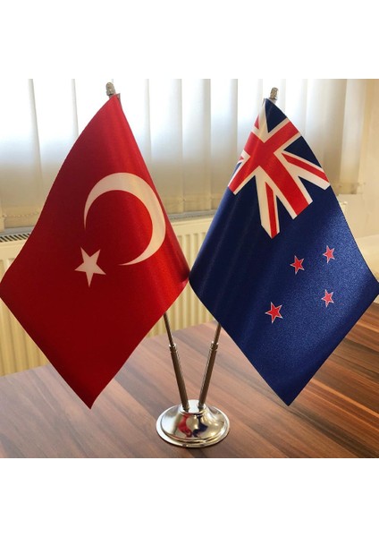Yeni Zelanda-Türkiye Masa Bayrağı Krom Direkli Ikili Bayrak
