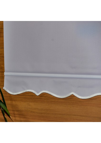 Etek Dilimsiz Sağ Yönlü Düz Beyaz Stor Perde
