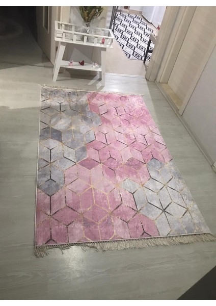 Küp Kaymaztabanlı Yıkanabilir Halı Kilim Yolluk Dijital Baskı Pembe