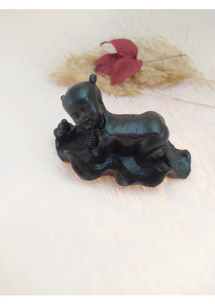 Reçine Yaprak Üstünde Sevimli Melek Kız Bebek Reçine Siyah Biblo Otantik