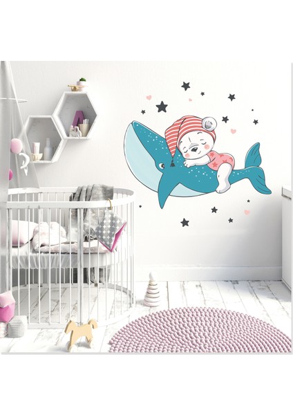 Balina Üzerinde Uyuyan Pembe Pijamalı Sevimli Ayıcık Yıldızlar ve Kalpler Çocuk Odası Duvar Sticker