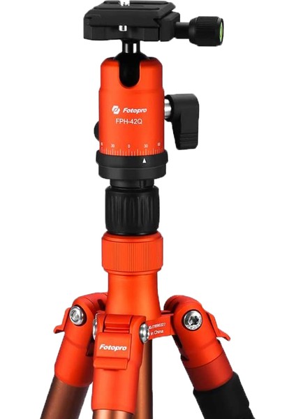 X-Go Gecko Profesyonel Tripod Alüminyum 1443MM fırsatları