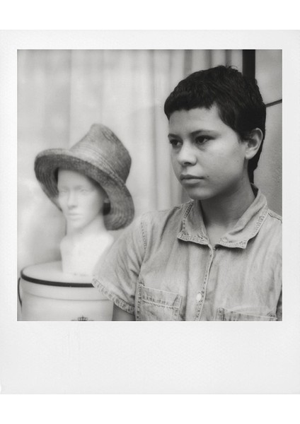 B&w For 600 8'li Film