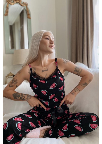 Karpuz Baskılı Dantelli Ip Askılı Örme Kadın Pijama Takımı