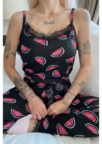 Karpuz Baskılı Dantelli Ip Askılı Örme Kadın Pijama Takımı
