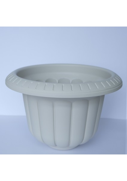 Krem Nergis Saksı - 9.8 lt