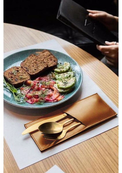 Modern 4'lü Deri Taba Kaşıklık fiyatları