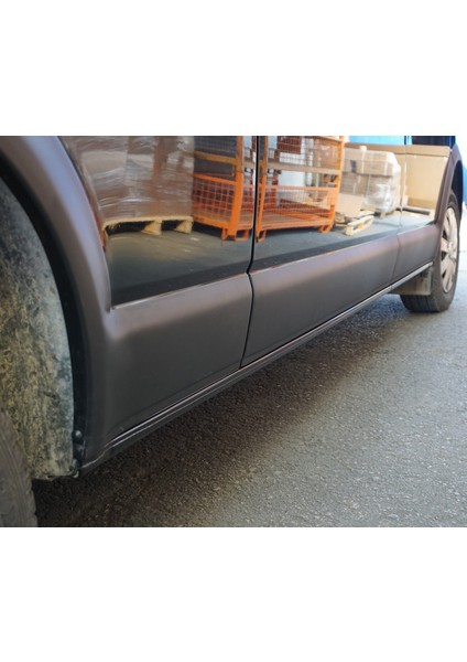 Volkswagen T6 Transporter Dodik Seti Uv Katkılı Abs U.ş. Çift Sürgülü Mat Siyah 11 Parça 2015-2020 indirimleri