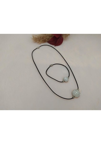 Swarovski Taşlı Kaucuk Bileklikli Kolye