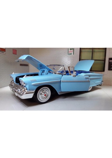 1958 Chevrolet Impala Mavi 1/24 Model Araba