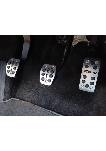 Artı Tunıng Ford Focus Spor Pedal Seti Siyah Yazılı (Manuel / 2010-2019)