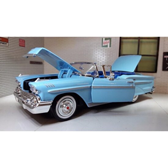 Motormax 1958 Chevrolet Impala Mavi 1/24 Model Araba