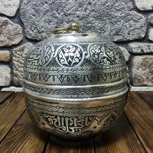 Efemir Bakır Işlemeli Ekmeklik