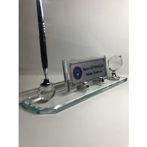 Gündoğan Kristal Cam Masa Isimliği Kişiye Özel Masaüstü Şeffaf - Gümüş 28 x 6 cm
