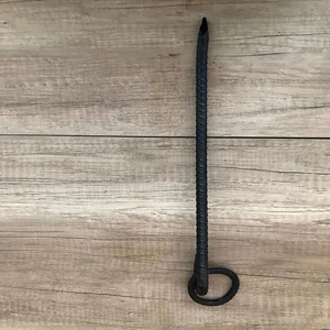 Büyük  Orta Irk Hayvan Bağlama  Kazığı 12 mm Kalınlıkta 35 cm