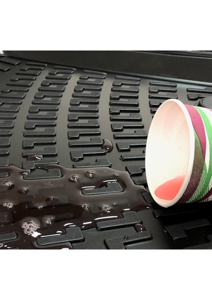 Toyota Corolla Sedan 2018 Sonrası 3D Havuzlu Paspas modelleri