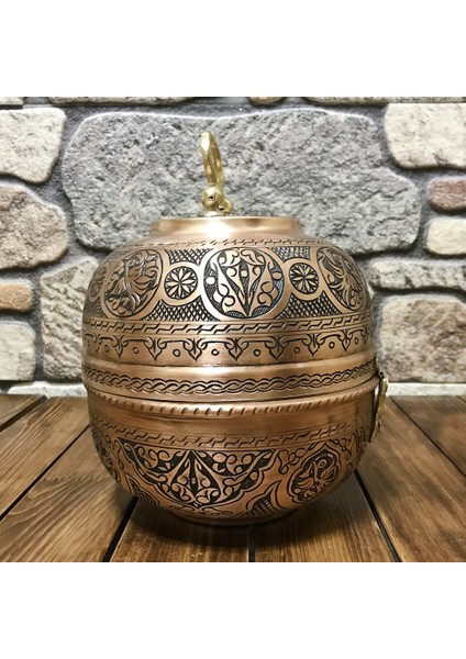 Bakır Işlemeli Ekmeklik
