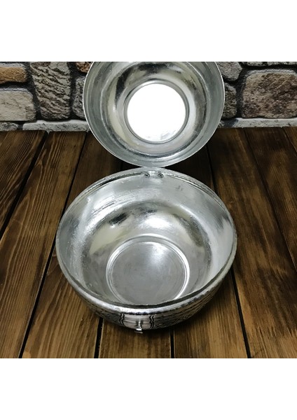 Bakır Işlemeli Ekmeklik