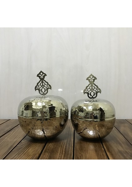 El Dövmesi Bakır Elma Takımı