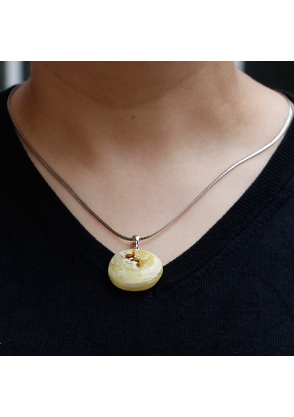 Gümüş Zincirli Has Kehribar Kadın Kolye TB9217