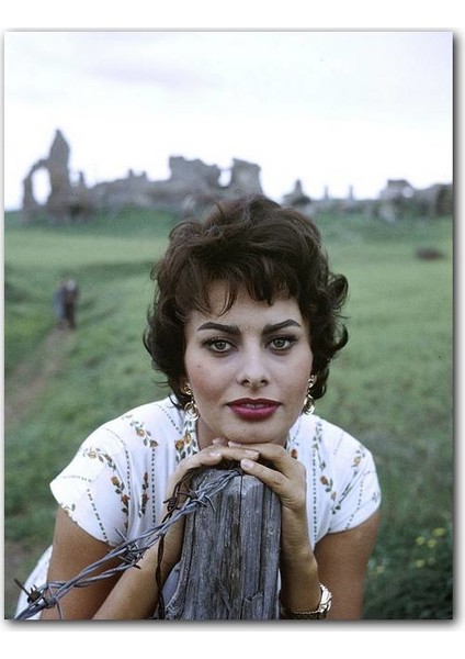 Ahşap Tablo Sophia Loren Arka Planda Tarih