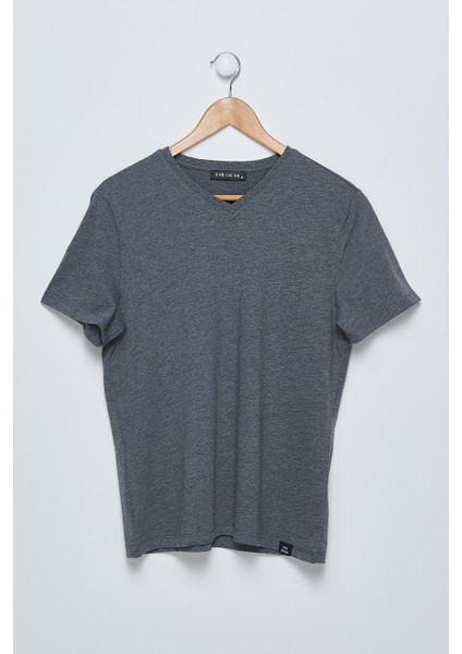 Erkek Gri V Yaka T-Shirt