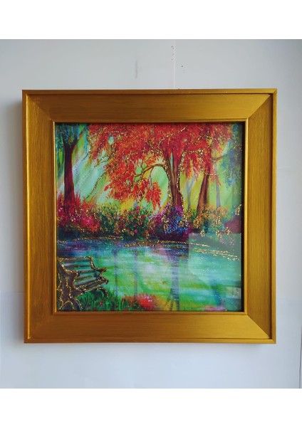 Altın Varaklı Ahşap Çerçeveli Camlı Dijital Baskılı Simli Tablo 51*51 Cm