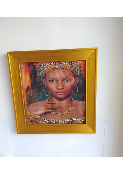 Altın Varaklı Ahşap Çerçeveli Camlı Dijital Baskılı Simli Tablo 51*51 Cm