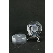 Mobgift Standlı ve Işıklı Kristal Satürn Kızlı Cam Küre