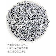 Hedef Bijuteri 6mm Beyaz Üzeri Siyah Küp Harf BONCUK,6X6MM Alfabe Mektup Zar Boncuk (100GR,~800 Adet)